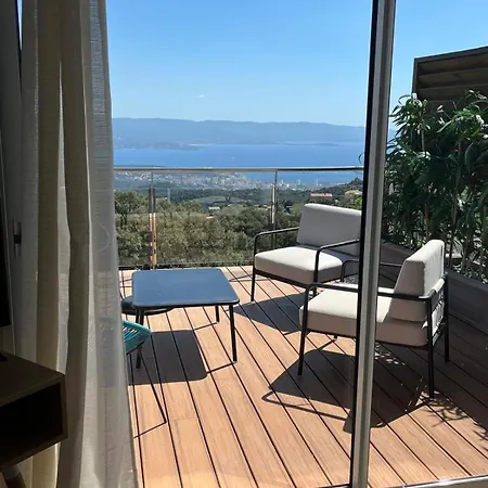 10 Beds - Pool Villa Alata